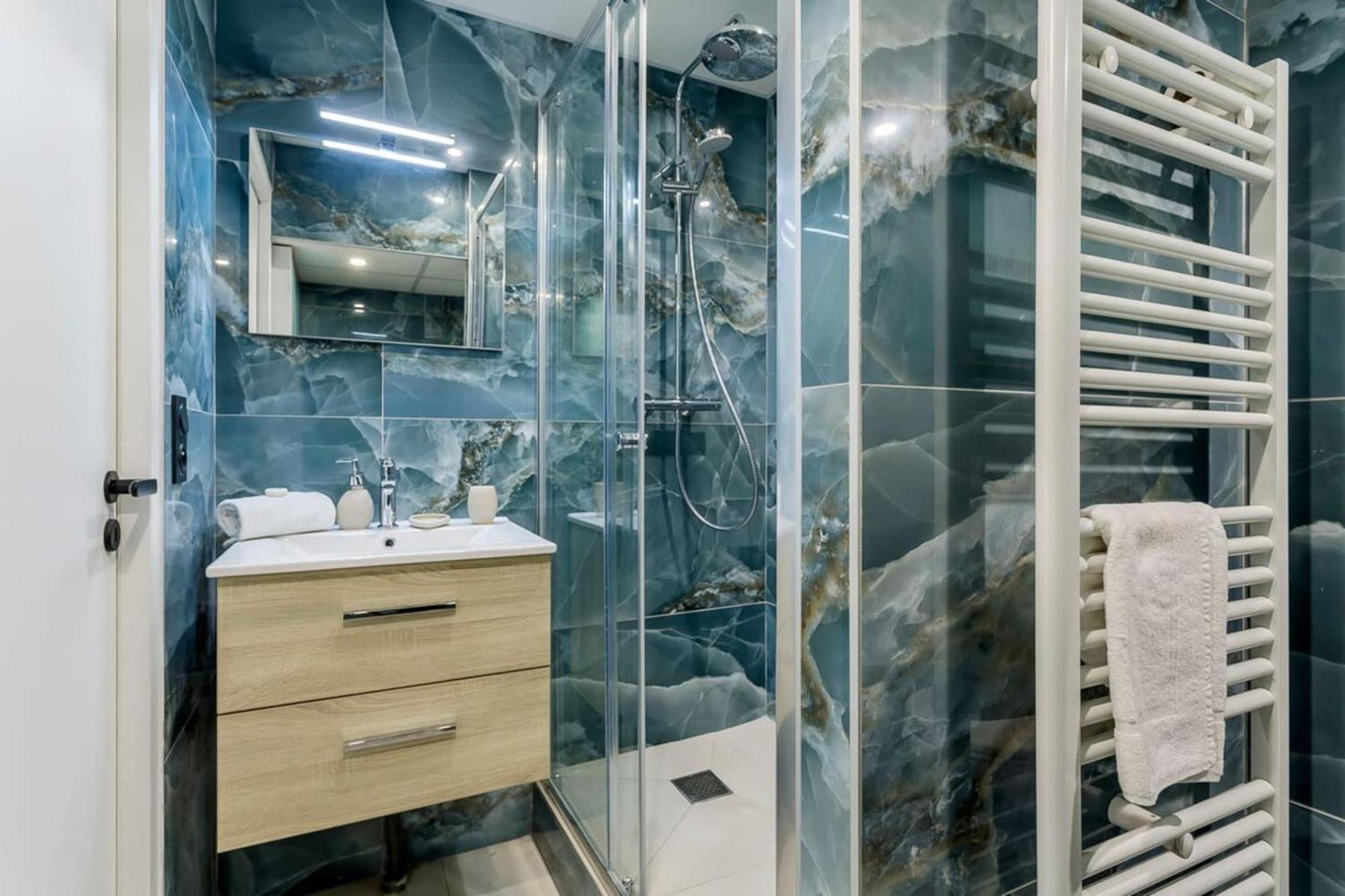 Hamac Suites - Suite Du Parc 3 Villeurbanne Buitenkant foto