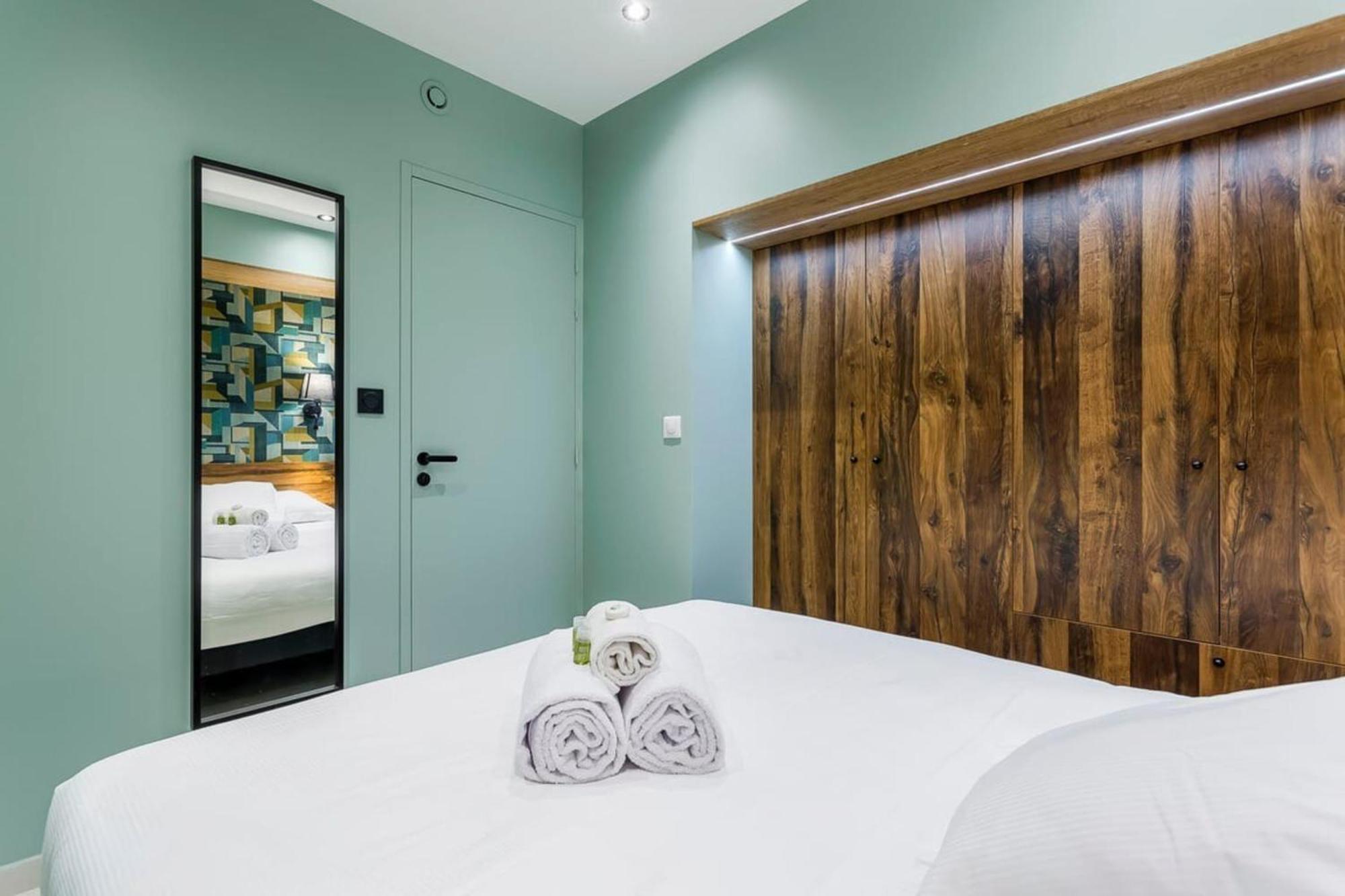 Hamac Suites - Suite Du Parc 3 Villeurbanne Buitenkant foto